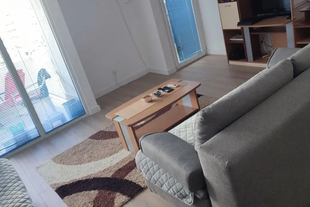 Rent, apartment, 58m², Centar, Bar