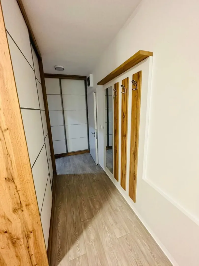 Rent, studio apartment, 35m², Bečići, Budva