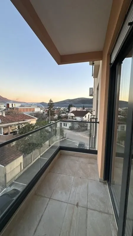 Prodaja, dvosoban stan, 64m², Bijelo Polje, Crna Gora