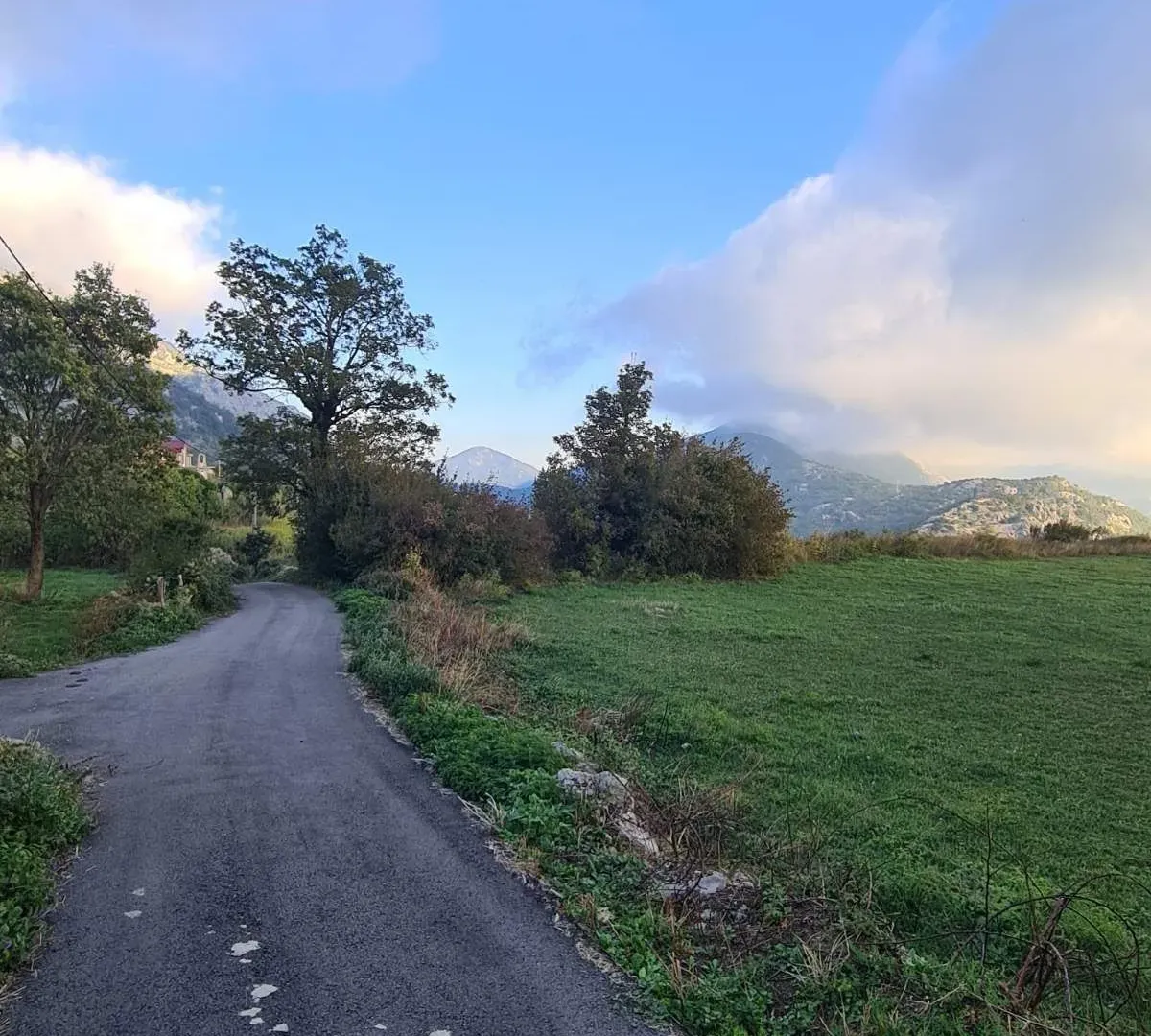 Prodaja, plac, 898m², Budva, Crna Gora