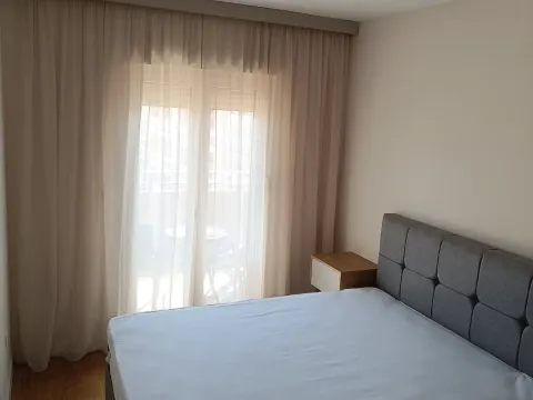 Rent, one bedroom apartment, 49m², Central Point, Podgorica - image 8