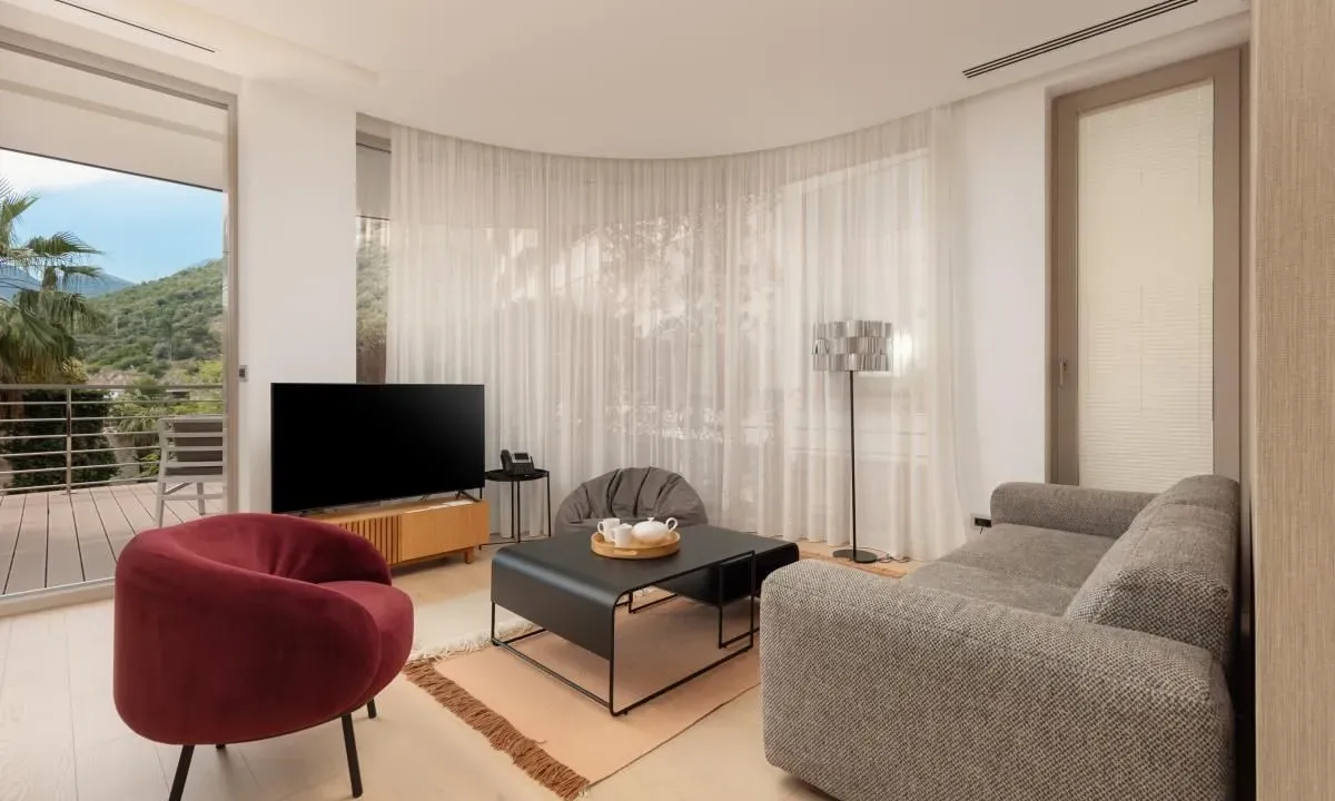 Prodaja, trosoban stan, 147m², Budva, Crna Gora