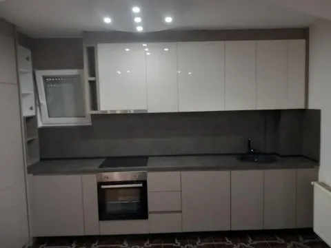 Izdavanje, dvosoban stan, 85m², Gorica C, Podgorica - image 7