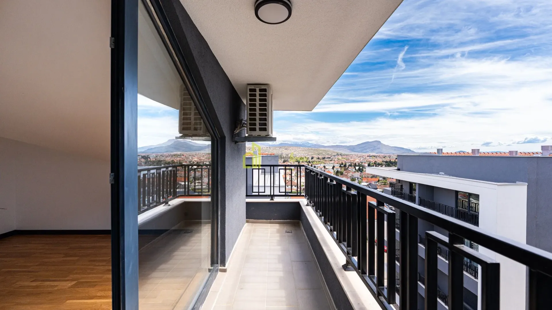 Prodaja, trosoban stan, 122m², Gorica C, Podgorica