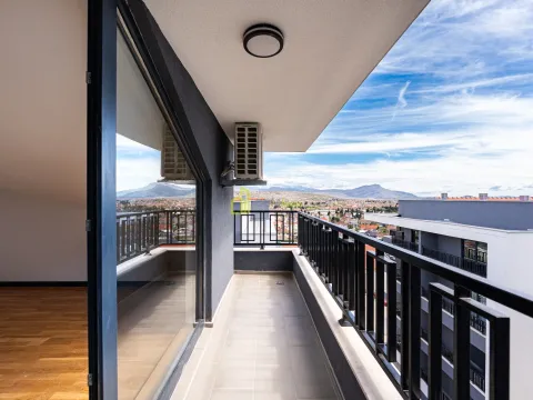 Prodaja, trosoban stan, 102m², Gorica C, Podgorica - image 14