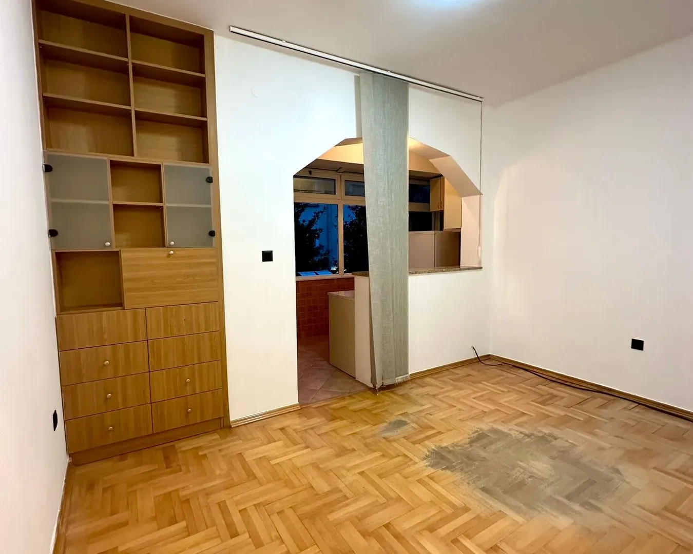 Rent, office space, 60m², Centar, Podgorica