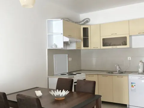 Rent, two bedroom apartment, 71m², Ljubović, Podgorica - image 19
