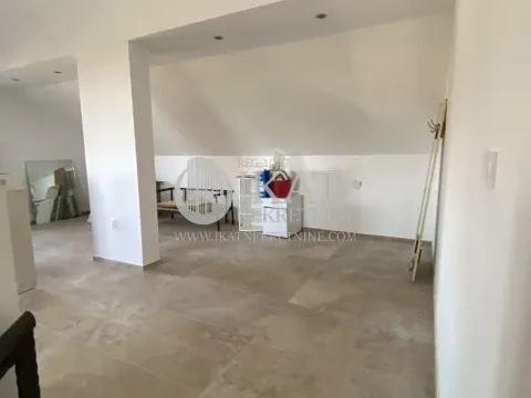 Izdavanje, kuća, 160m², Boleč, Grocka - image 3