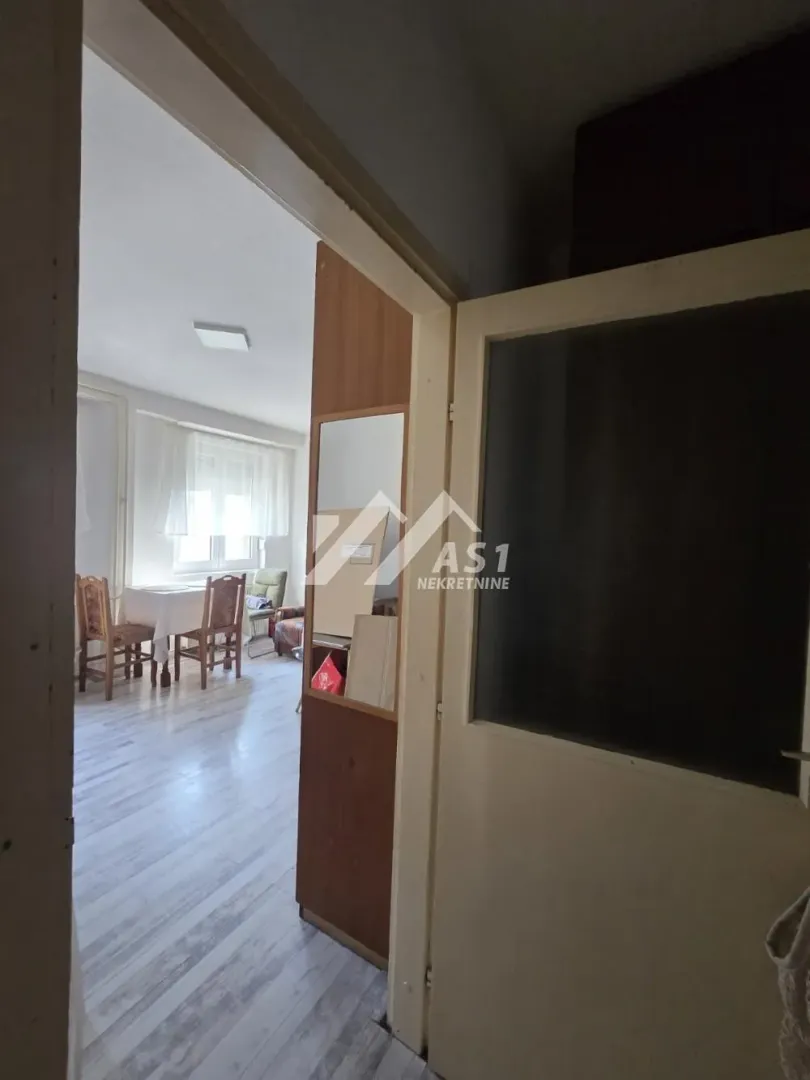 Izdavanje, jednosoban stan, 45m², Petrovaradin, Novi Sad