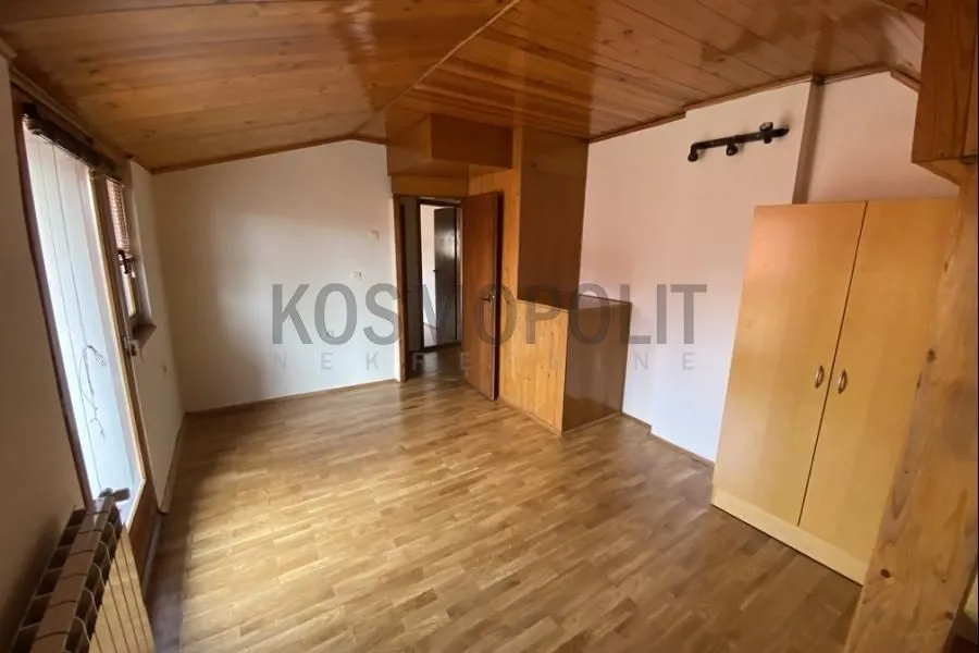 Prodaja, stan, 164m², Dušanovac, Voždovac Sve Podlokacije