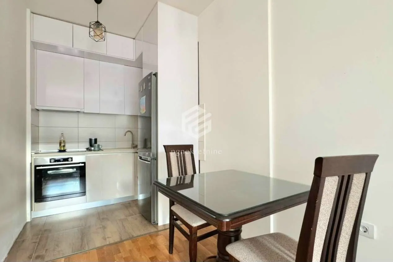Rent, one bedroom apartment, 42m², Stari Aerodrom, Podgorica