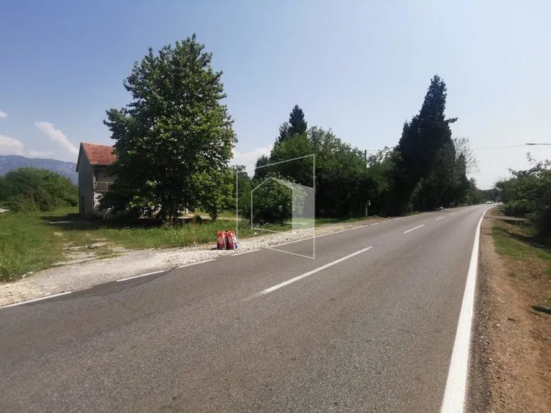 Prodaja, kuća, 208m², Kosić, Danilovgrad