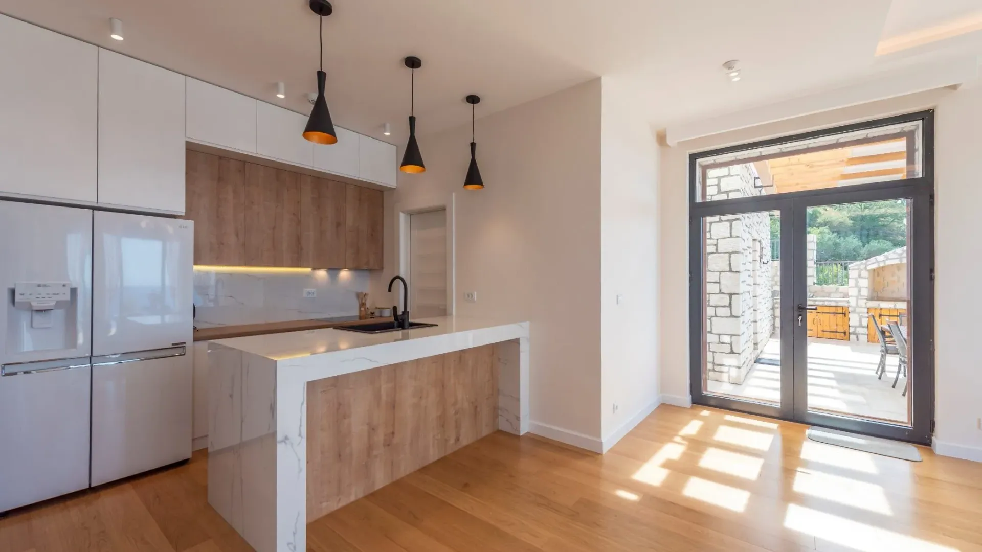 Sale, house, 256m², Reževići, Budva