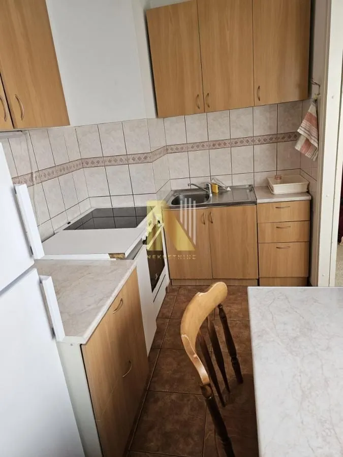 Izdavanje, jednosoban stan, 68m², Liman 3, Novi Sad Sve Podlokacije