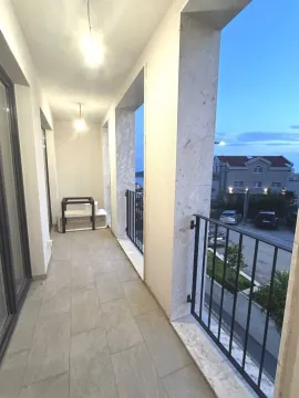 Sale, three bedroom apartment, 96m², Bečići, Budva - image 5