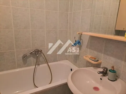Izdavanje, dvosoban stan, 45m², Grbavica, Novi Sad Sve Podlokacije - image 10