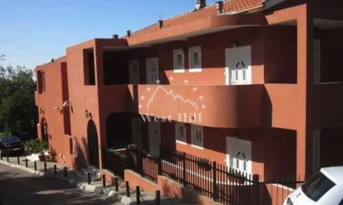 Sale, hospitality venue, 385m², Kamenovo, Budva