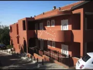 Sale, hospitality venue, 385m², Kamenovo, Budva - image 1