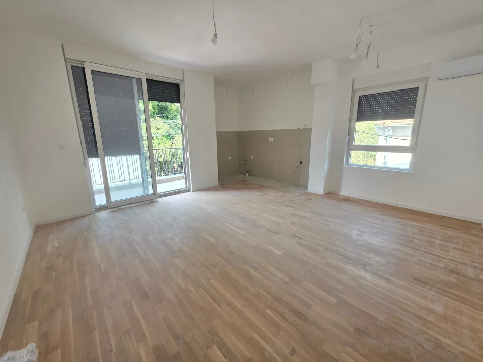 Prodaja, jednosoban stan, 54m², Momišići, Podgorica
