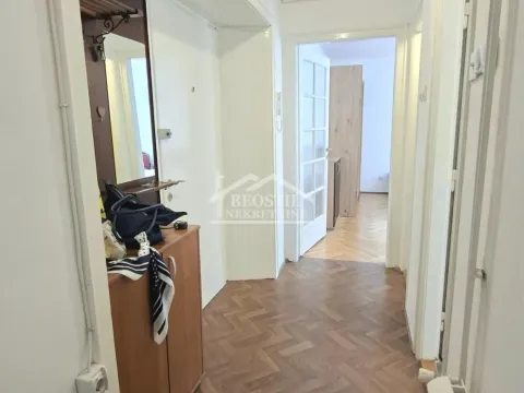 Izdavanje, dvosoban stan, 41m², Stari Grad, Beograd - image 8