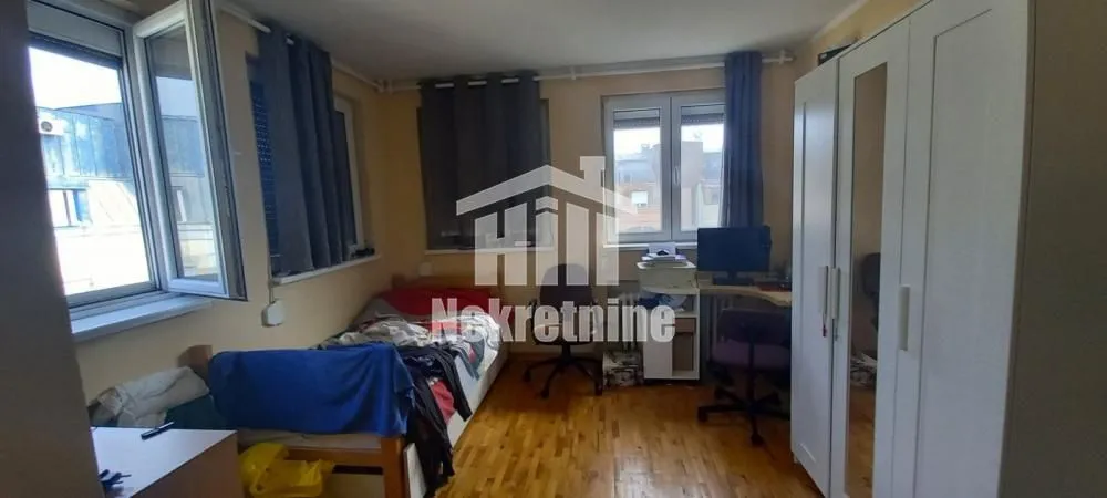 Sale, four bedroom apartment, 102m², Retenzija, Beograd