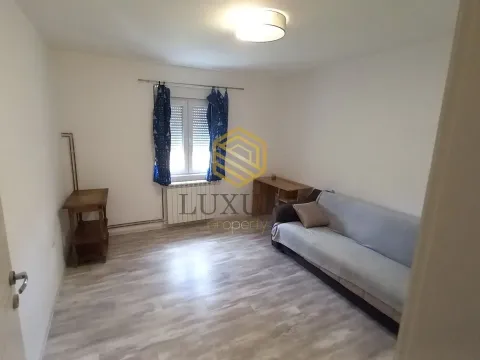 Rent, house, 100m², Tološi, Podgorica - image 11