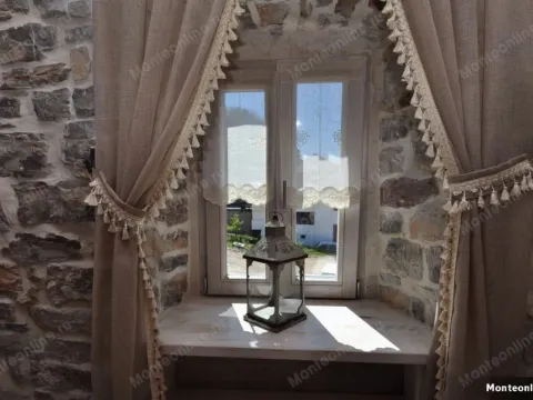 Prodaja, kuća, 105m², Tivat, Crna Gora - image 30