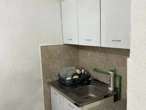 Izdavanje, kuća, 85m², Zagorič, Podgorica - image 6