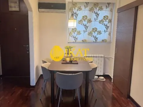 Prodaja, dvosoban stan, 62m², Novi Beograd Sve Podlokacije, Beograd