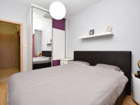 Prodaja, jednosoban stan, 47m², City Kvart, Podgorica - image 8