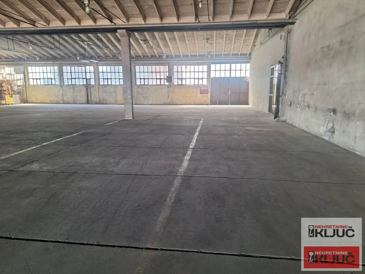 Rent, office space, 1200m², Salajka, Novi Sad Sve Podlokacije