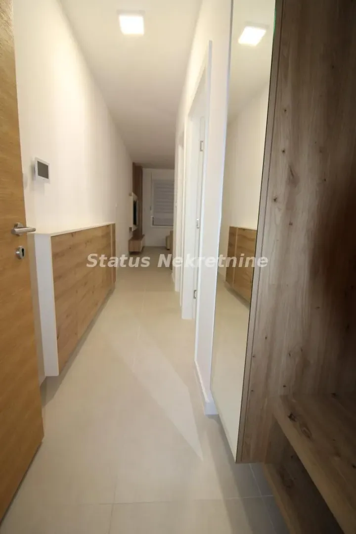 Izdavanje, jednosoban stan, 37m², Telep, Novi Sad Sve Podlokacije