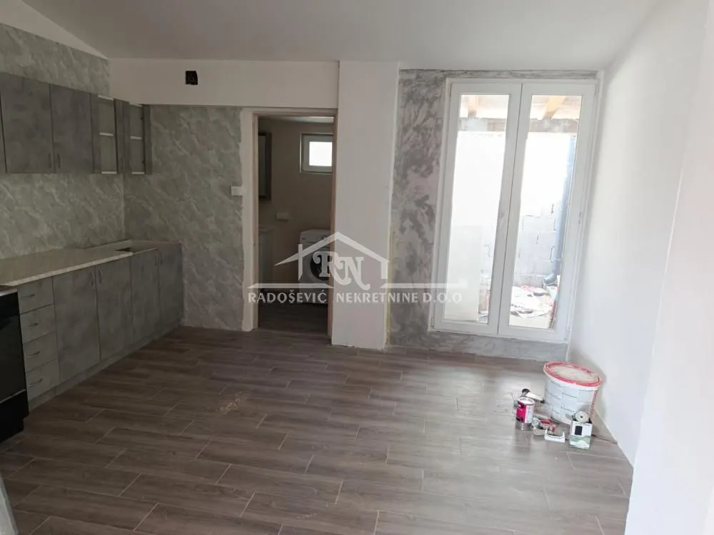 Sale, two bedroom apartment, 56m², Miljakovac, Rakovica