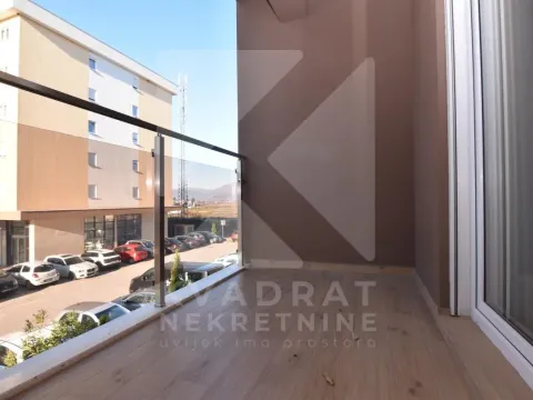 Izdavanje, jednosoban stan, 48m², New City, Podgorica - image 10