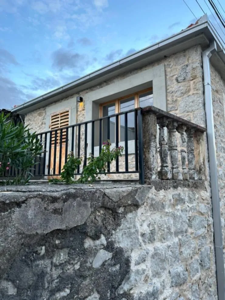 Sale, house, 86m², Stara Varoš, Podgorica