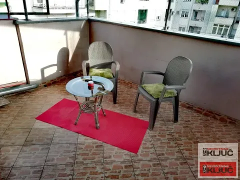 Rent, studio apartment, 35m², Bulevar Oslobodjenja, Novi Sad Sve Podlokacije - image 13