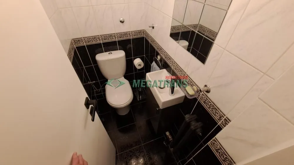 Izdavanje, četvorosoban stan, 112m², Liman 1, Novi Sad Sve Podlokacije