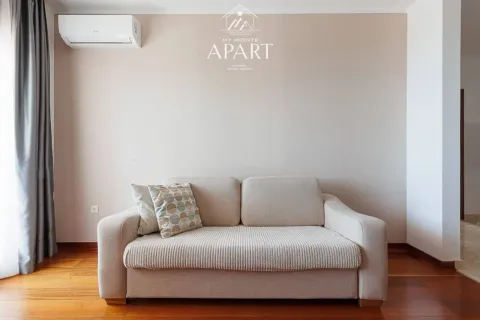 Rent, two bedroom apartment, 100m², Bečići, Budva - image 7