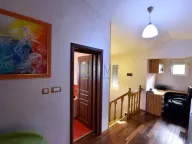 Prodaja, kuća, 200m², Podgorica, Crna Gora - image 13