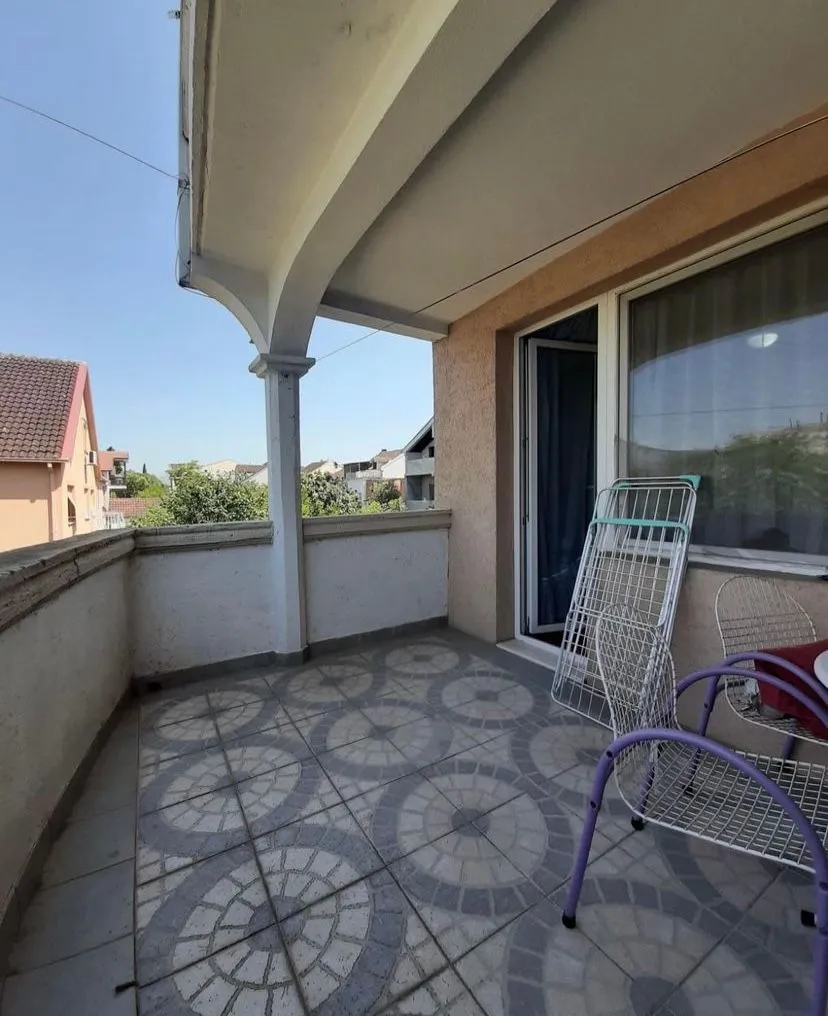 Prodaja, kuća, 300m², Podgorica, Crna Gora