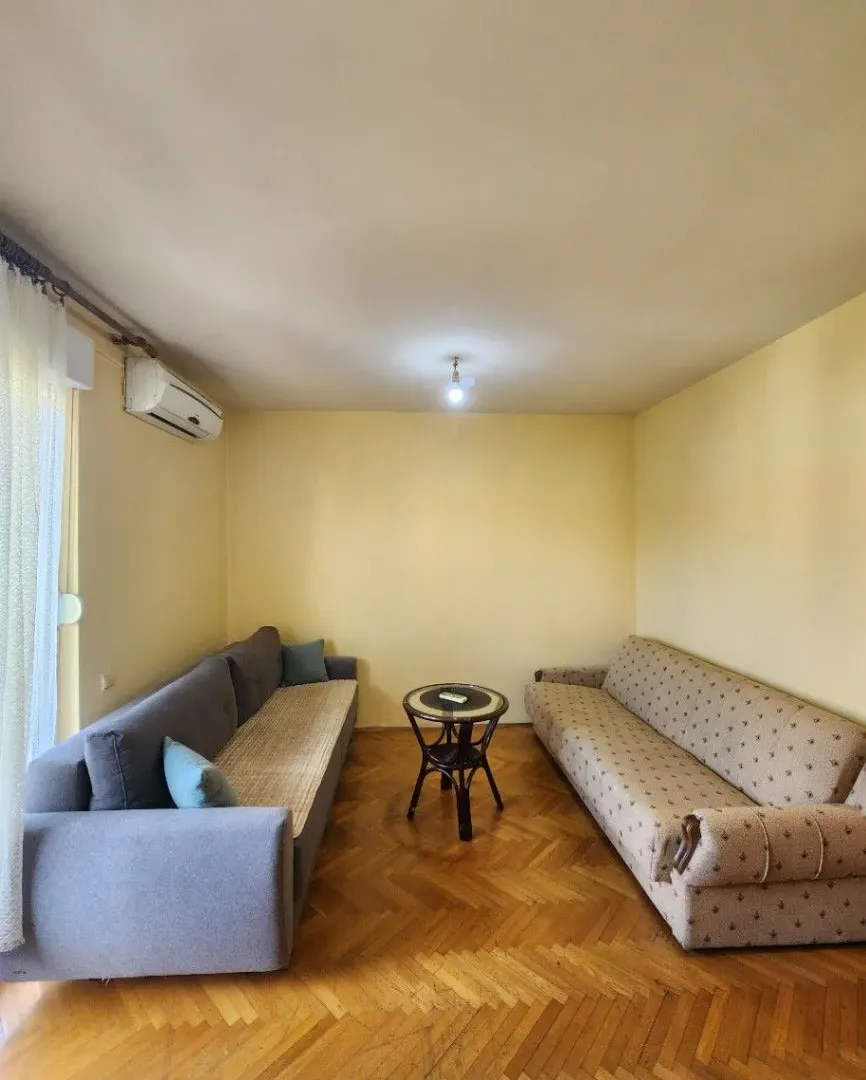 Rent, studio apartment, 26m², Stari Aerodrom, Podgorica