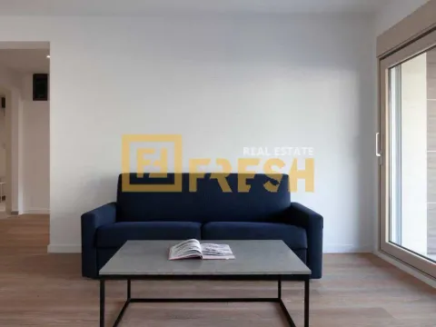 Prodaja, dvosoban stan, 136m², Kotor, Crna Gora - image 2