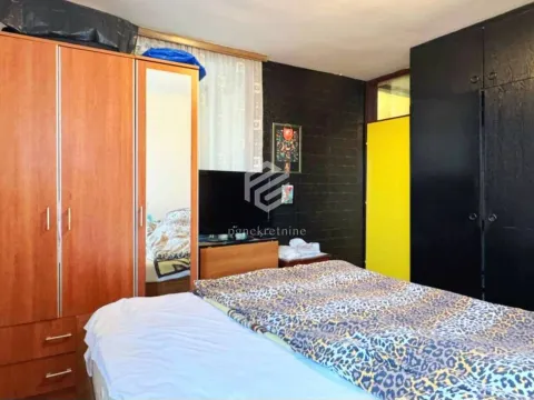 Prodaja, stan, 76m², Blok 5, Podgorica - image 10