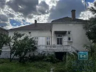 Prodaja, kuća, 308m², Centar, Jagodina - image 20