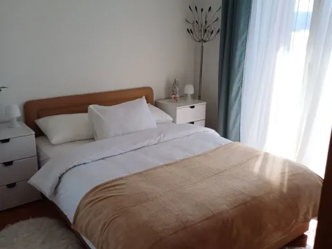 Rent, two bedroom apartment, 106m², Centar, Tivat - image 12