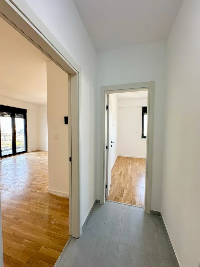 Prodaja, jednosoban stan, 54m², Stari Aerodrom, Podgorica