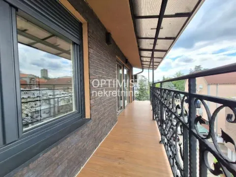 Izdavanje, trosoban stan, 70m², Dušanovac, Voždovac Sve Podlokacije - image 15