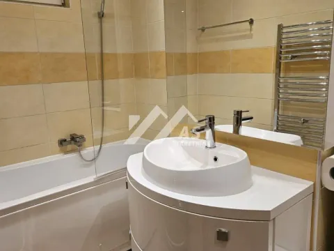 Izdavanje, trosoban stan, 70m², Grbavica, Novi Sad Sve Podlokacije - image 6