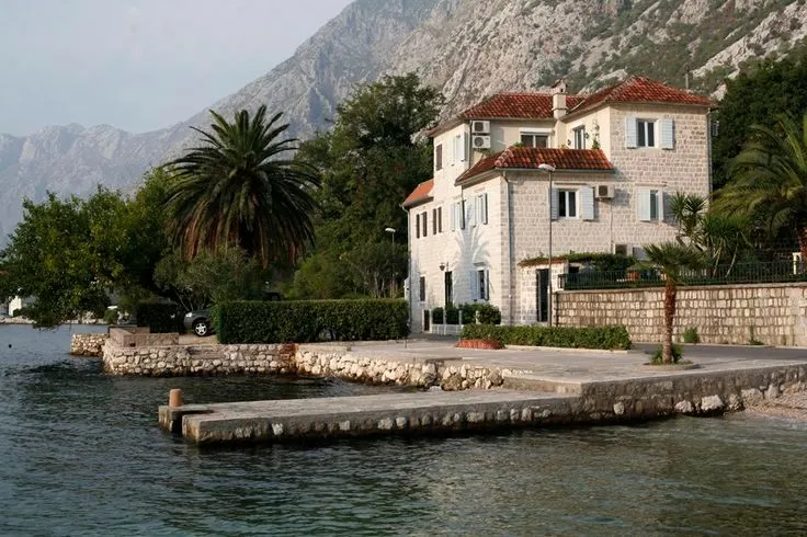 Prodaja, kuća, 246m², Kotor, Crna Gora