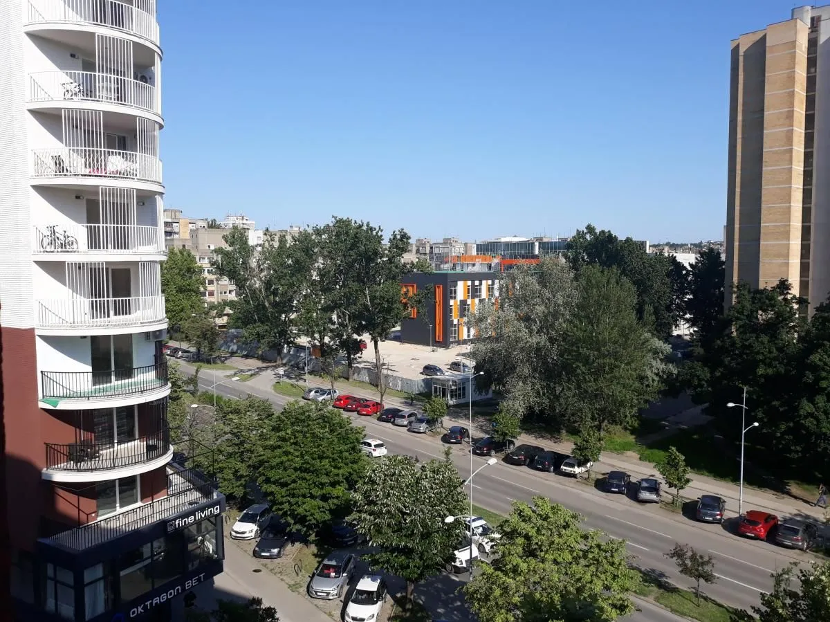 Izdavanje, jednosoban stan, 36m², Grbavica, Novi Sad Sve Podlokacije